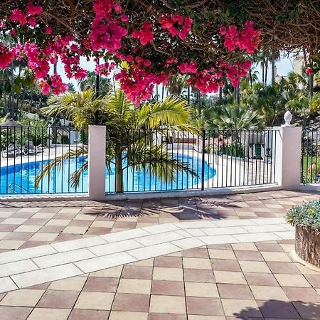 Апартаменты Oasis 16 Нерха Экстерьер фото