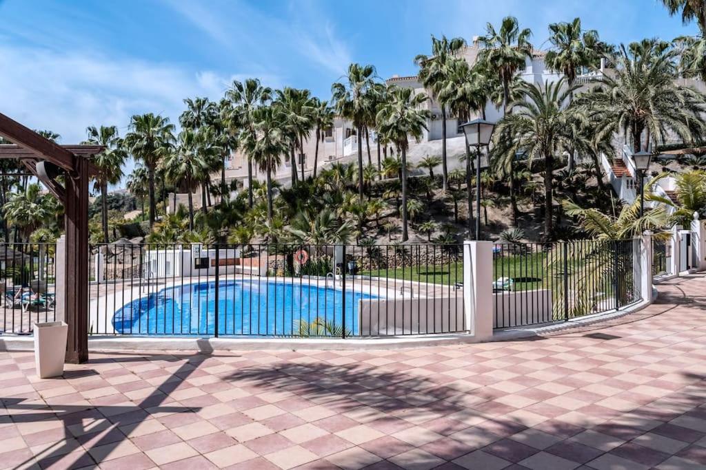 Апартаменты Oasis 16 Нерха Экстерьер фото